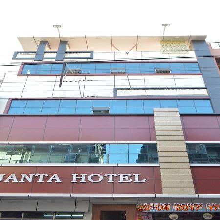 Ajanta Hotel 100 Mtrs Railway Station & 400 Mtrs Dargah Ατζμέρ Εξωτερικό φωτογραφία