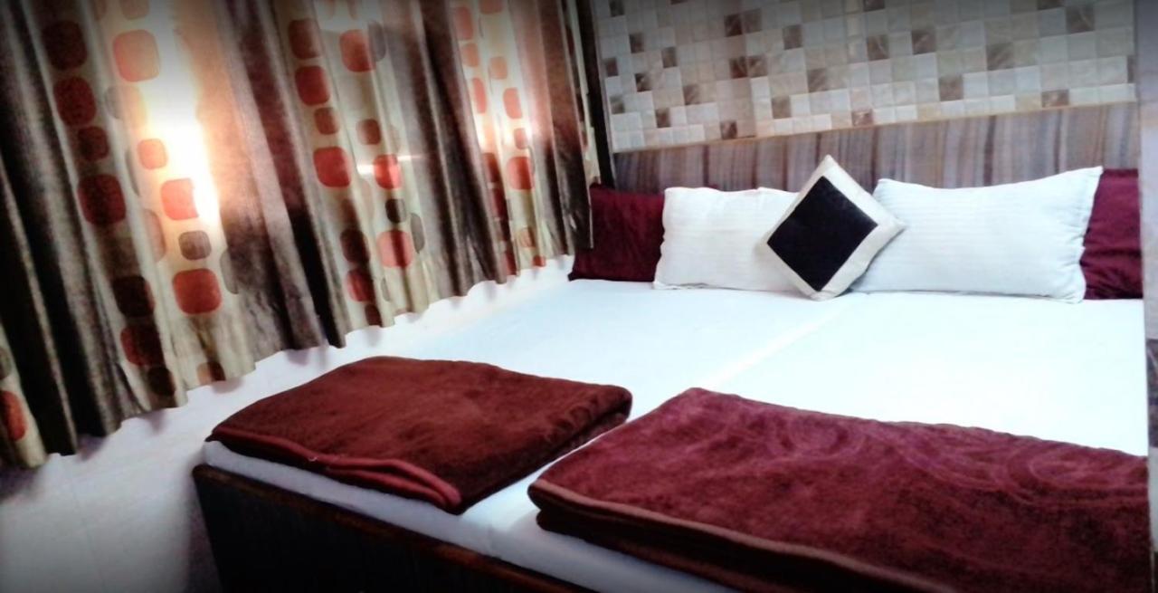Ajanta Hotel 100 Mtrs Railway Station & 400 Mtrs Dargah Ατζμέρ Εξωτερικό φωτογραφία